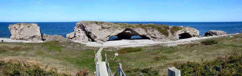 AroundNL-33a The Arches, a unique natural object along the coast of the Northern Penninsula